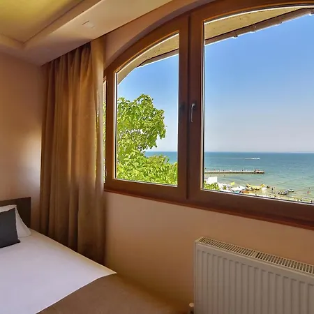 Hotel Arcadia Marine